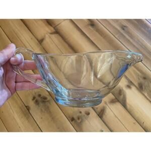 Anchor Hocking Clear Glass Gravy/Sauce boat. USA. read!